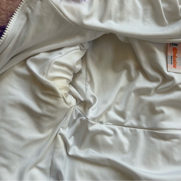 J Valentine LED crop faux fur coat - Picture 4 of 7